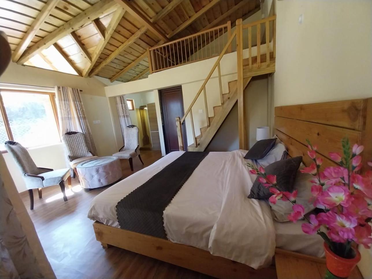 Anmol Paradise Hotel Mukteshwar Buitenkant foto