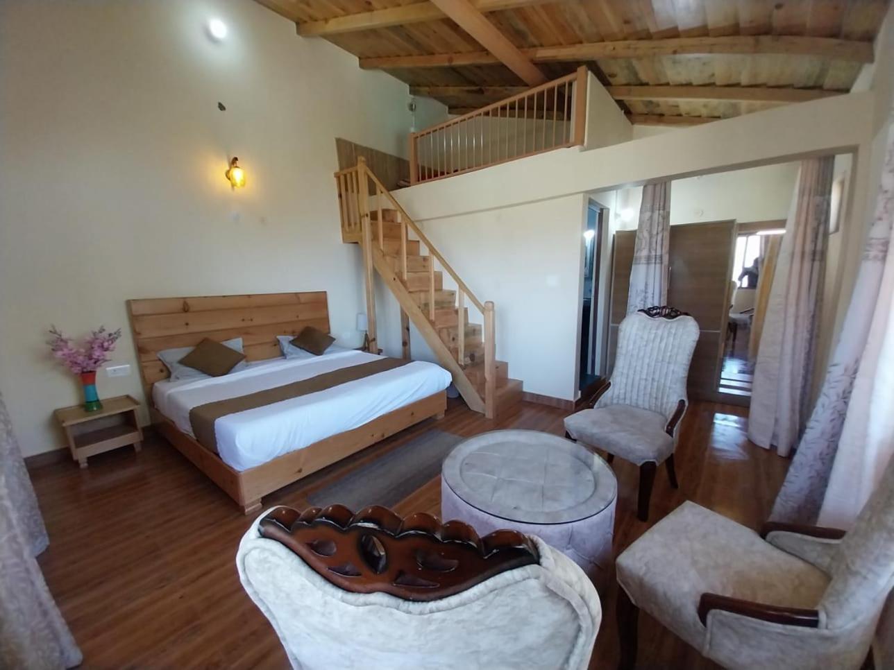 Anmol Paradise Hotel Mukteshwar Buitenkant foto
